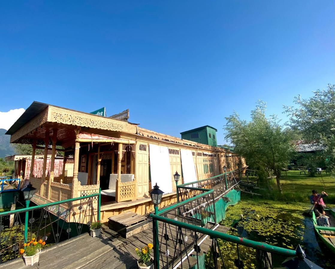 Green Paradise Houseboat - Centrally Heated Srīnagar Eksteriør bilde